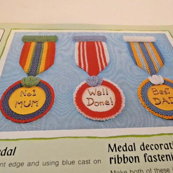 Pattern Book Jean Greenhowe Bazaar 40 Fund Raising Projects British Double Knit - Picture 4 of 13